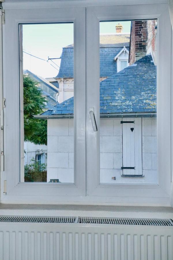 Charmante Maison De Pecheur A Trouville Luaran gambar